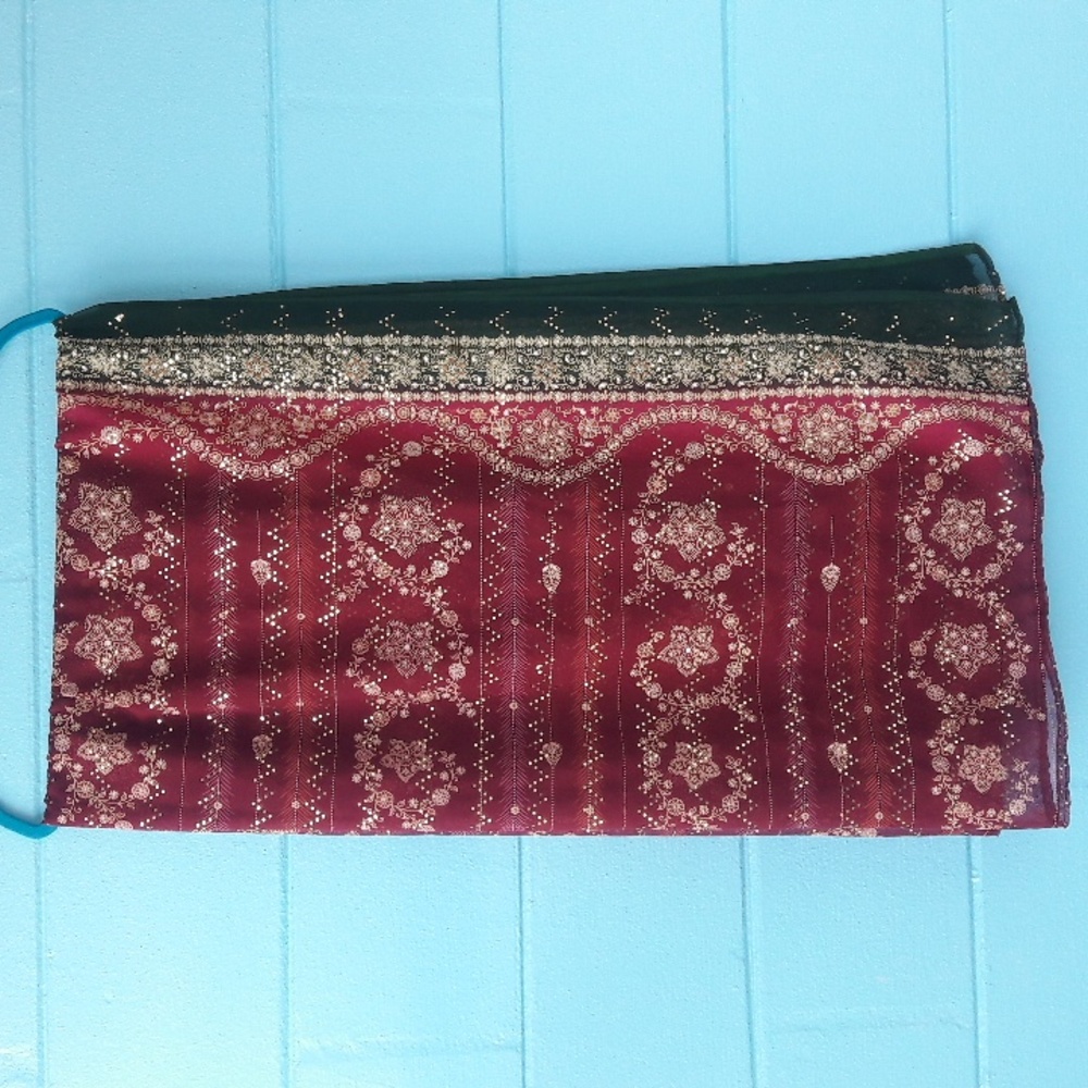 Vintage Woman's Scarf/Wrap